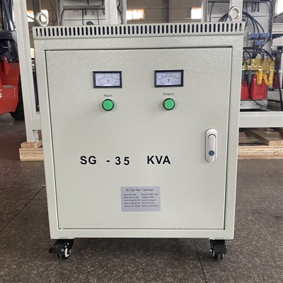 Transformateur de tension abaisseur 690V à 400V